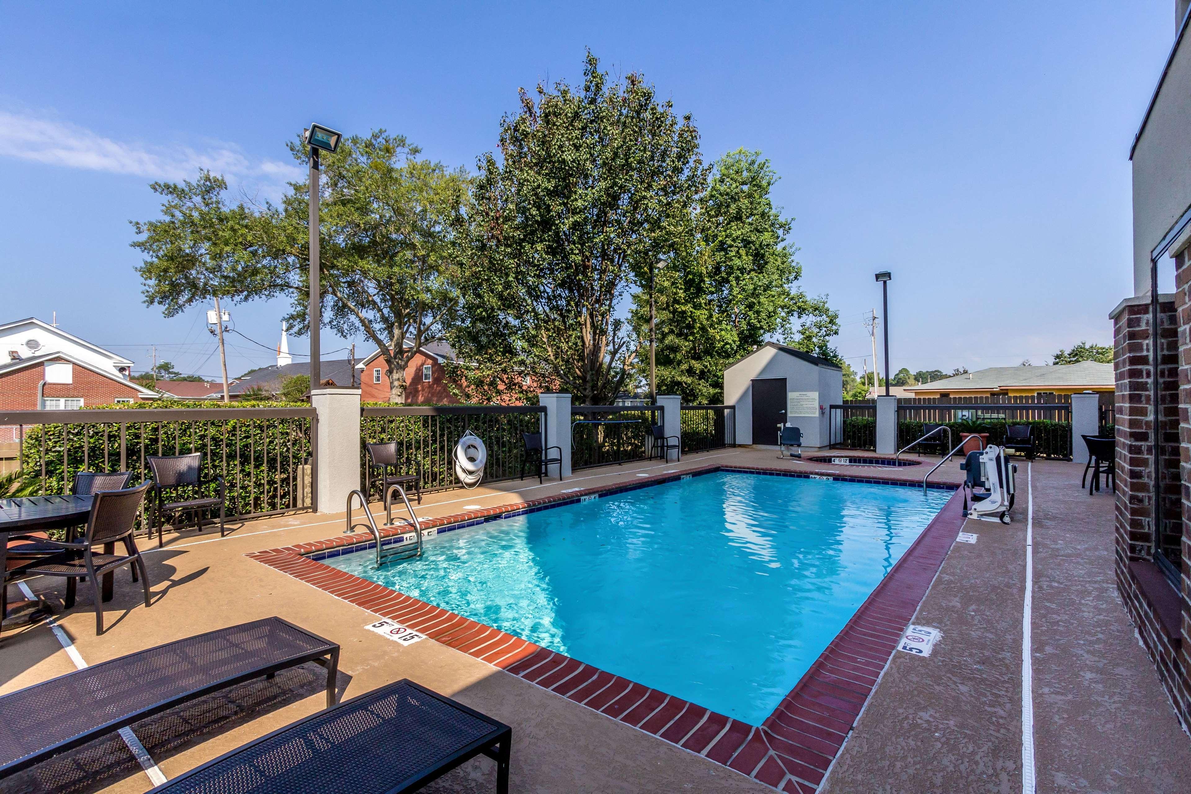 Hampton Inn Jackson Pearl Intrntl Airport Bagian luar foto