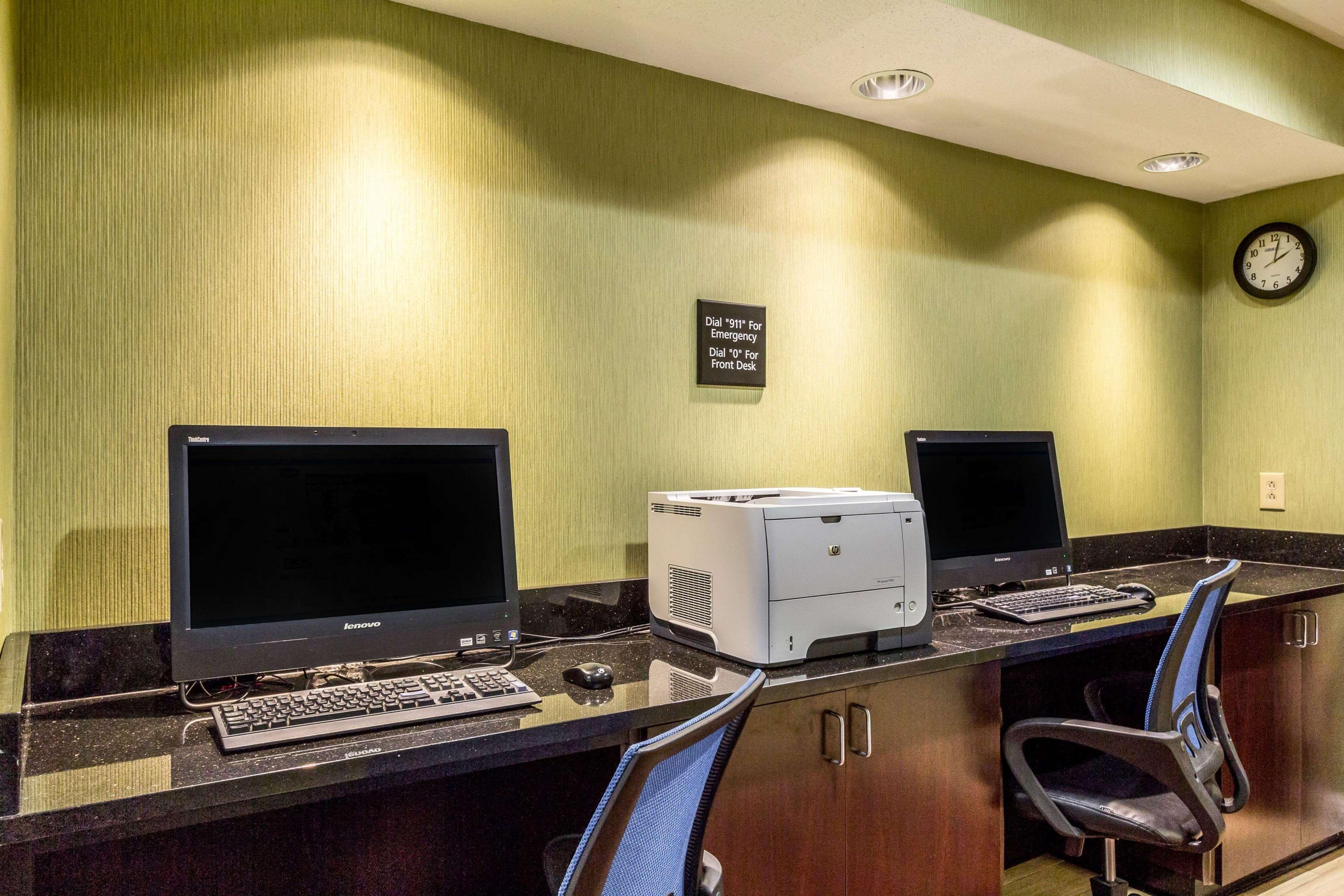 Hampton Inn Jackson Pearl Intrntl Airport Bagian luar foto