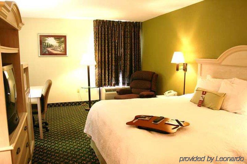 Hampton Inn Jackson Pearl Intrntl Airport Bagian luar foto